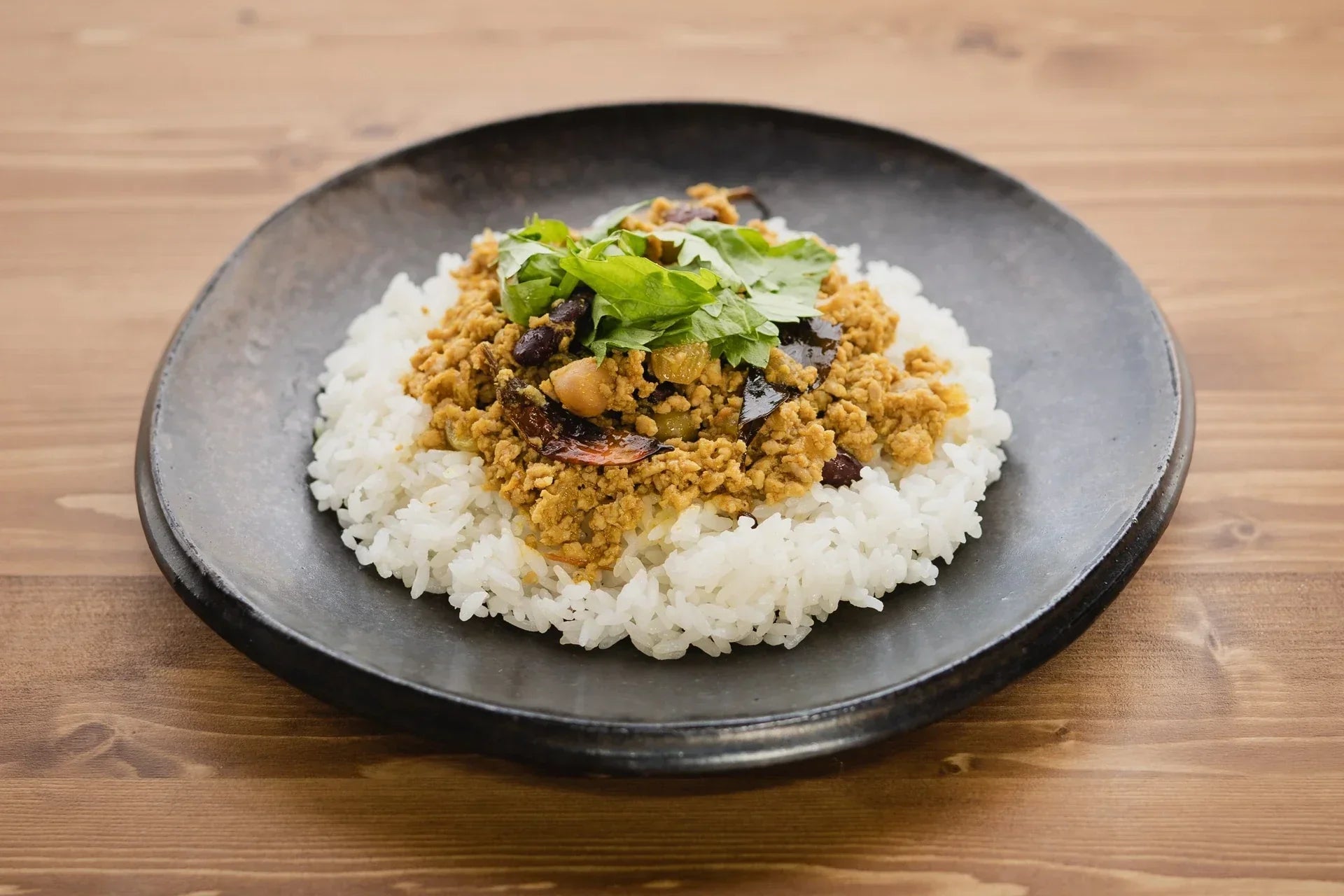 3つの食材で簡単本格スパイスカレー！キーマカレーキットの作り方