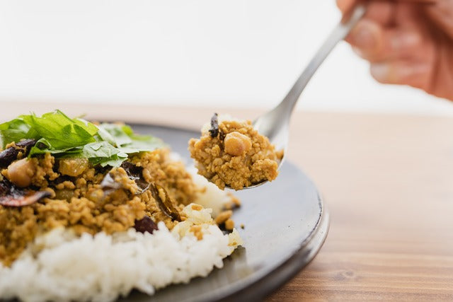 【送料込！初回お試し】ひき肉のカレーキット（4人分）